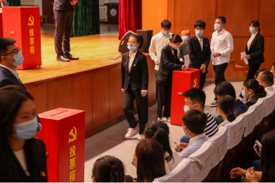 女主播自慰