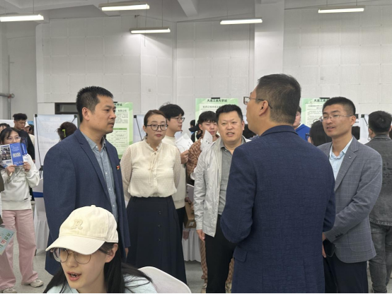 女主播自慰