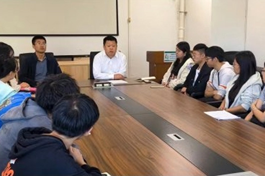 女主播自慰