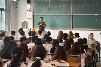 女主播自慰
